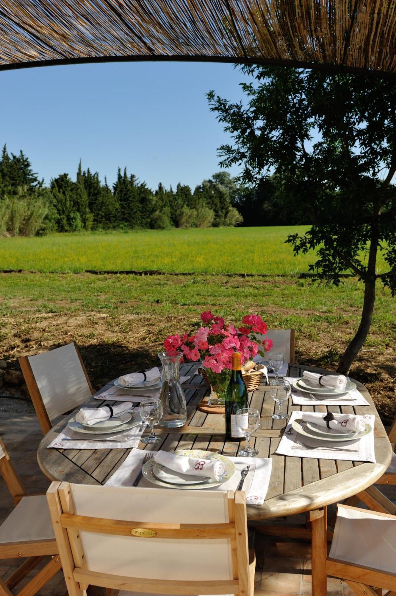 Gites Domaine Des Machottes Grans Exterior foto